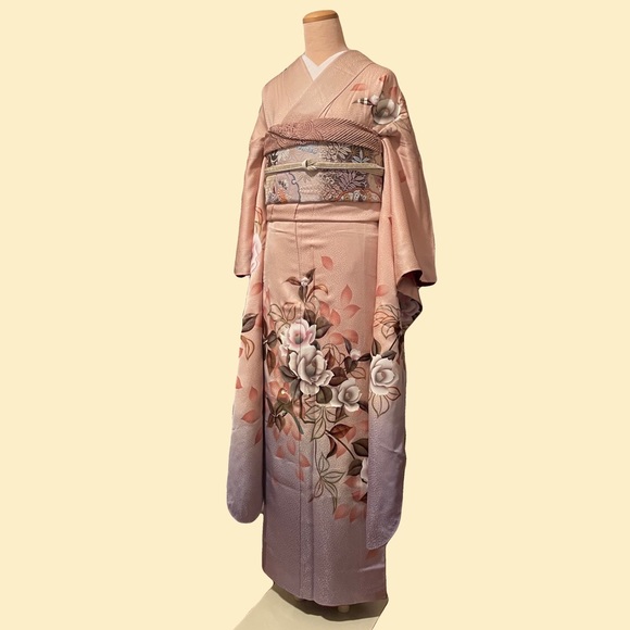 Japanese traditional vintage furisode kimono - Picture 2 of 6